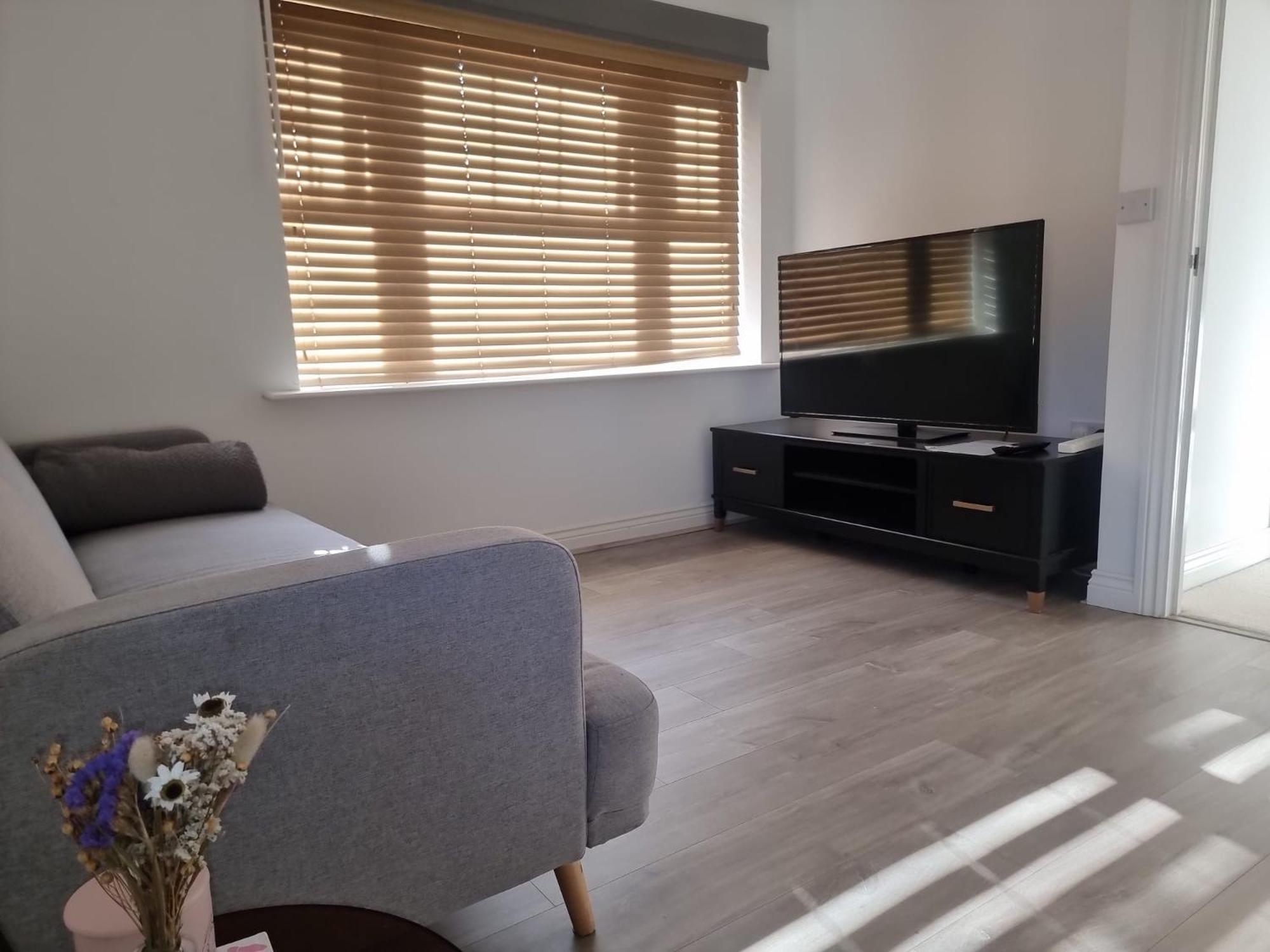 Bromley Common- Double Bedroom With En-Suite With Private Lounge In Shared Town House Εξωτερικό φωτογραφία